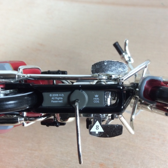 Hallmark 1994 FLHR Road King Harley Davidson Motorcycle Milestones Keepsake Orna - Picture 5 of 12